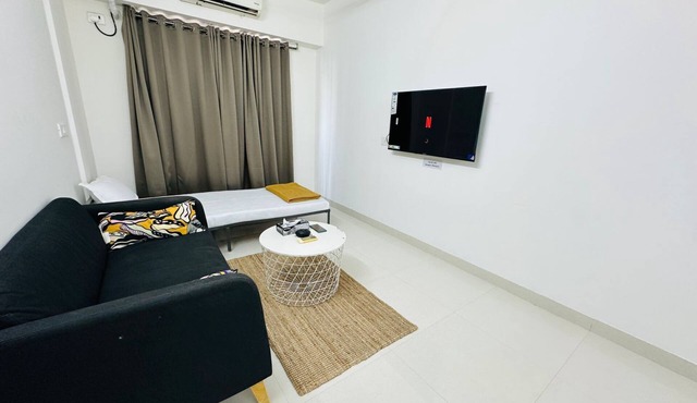 1Br Service apartment 405 Parel by Florastays