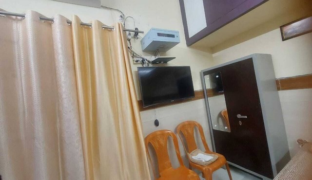 2-bedroom apartment in amazing Dehradun with cool AC