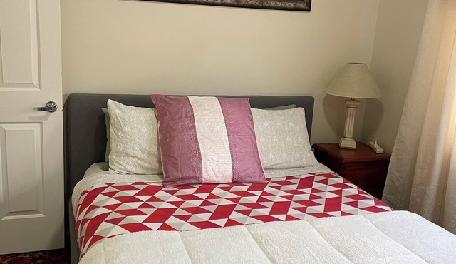 2 bedroom unit in the heart of St Marys