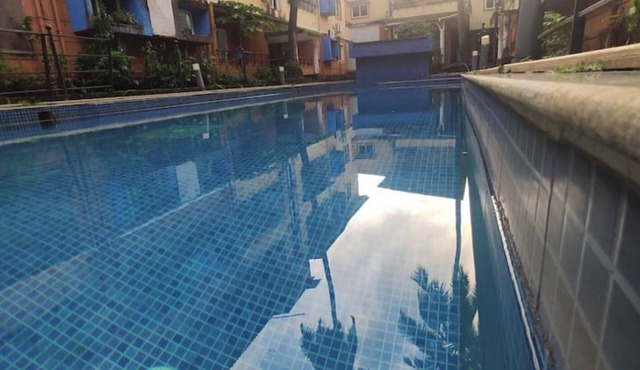 20 Mins From Sunburn, 2BHK Apt with Pool in Siolim