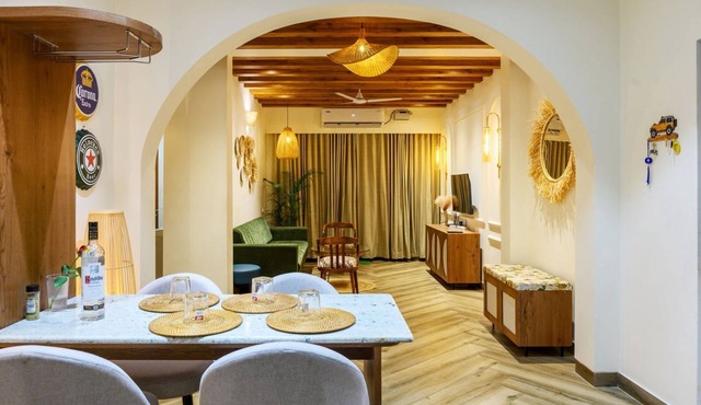 2bhk Cozy Bohemian apartment this offers relaxed and artistic vibe