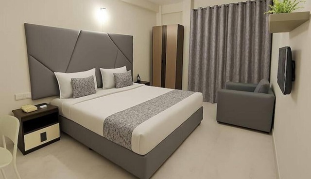 2bhk serviced apartment at powai