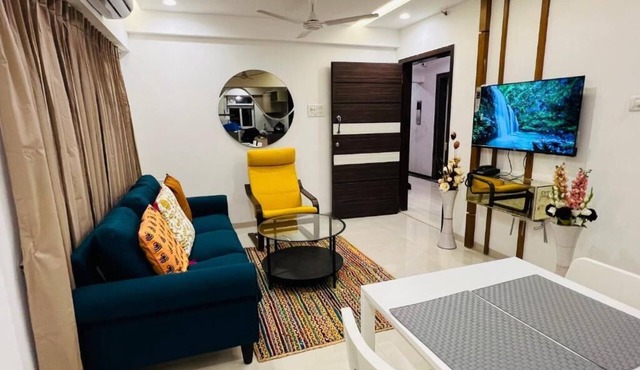 2BR Service Apartment 301 Chembur by FLORA STAYS