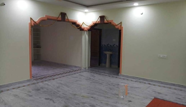 3 Bedroom 3 Bathroom Spacious Individual House for Rent