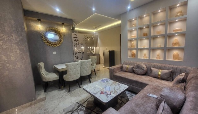 3-Bedroom Apartment in Bapu Nagar, Jaipur with AC