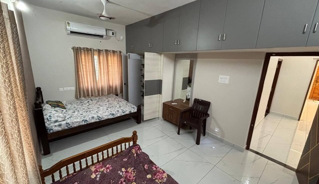 3-Bedroom House with large Hall, Dinning,kitchen in Tiruchirappalli with AC,WiFi