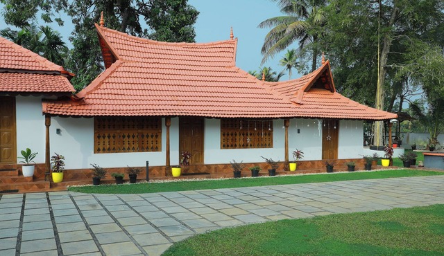 3-bedroom resort in phenomenal Kuttanad Taluk with WiFi, AC