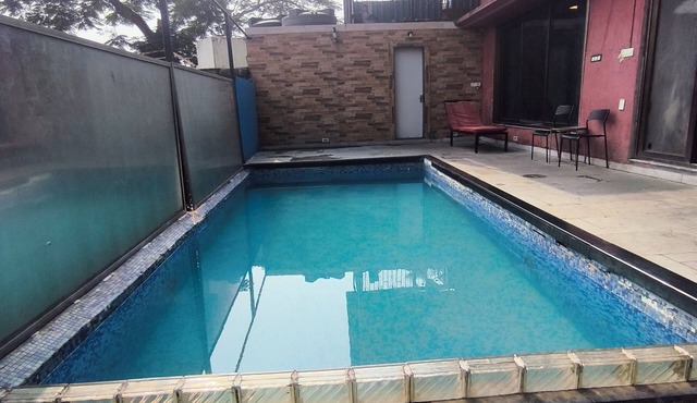 3-bedroom villa in terrific Mumbai with WiFi, AC