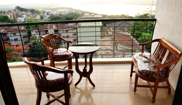 3 BHK APARTMENT WITH RIVER VIEW