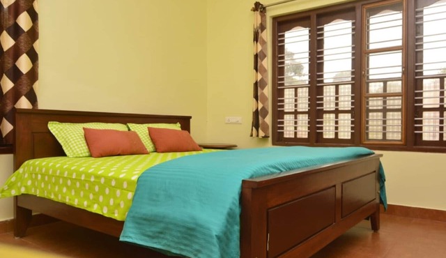 3-BR homestay in Puttamutthu (ROOMS A,B,C)