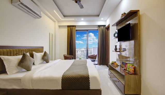 360 Degree Hotel