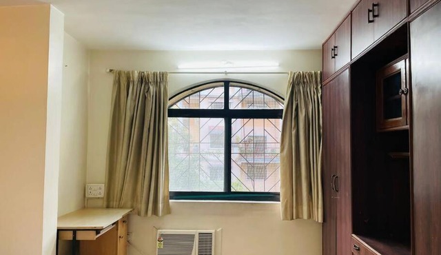 3BHK AC Flat in Prime Location of Koregaon Park