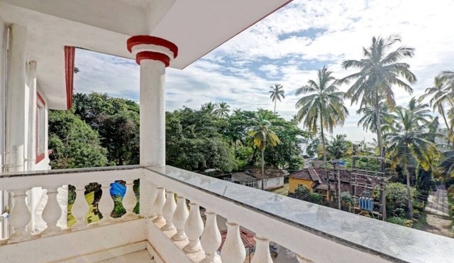3BHK Homestay A/C Service Apartments.