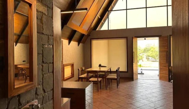 3BHK W/Pool Teakwood Villa By Gemstone Hospitality