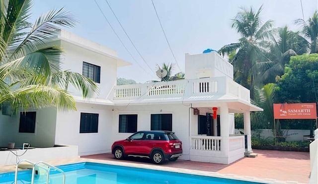 4-bedroom bungalow in fabulous Alibag with AC, WiFi, swimming pool and parking