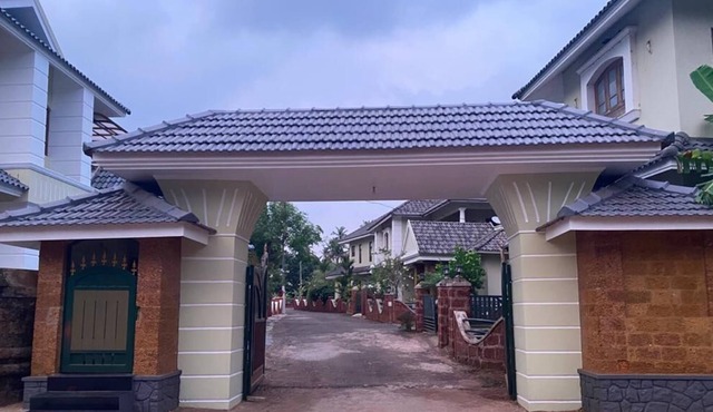 4 Bedroom Luxury Villa in Gated Spring Field Community, Kannur