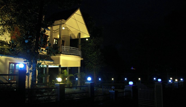 4 Bedroom Villa With Balcony Mountain View