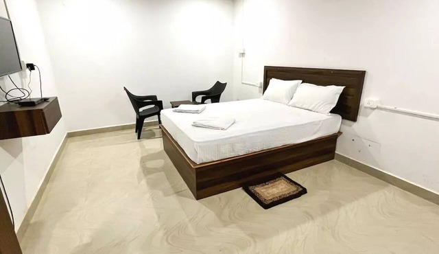 4 rooms - 4Bed - AC Room - balcony - Calangute-