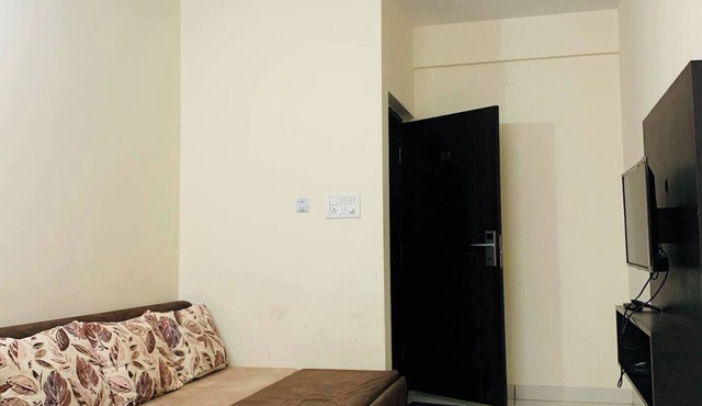 5 min to Mysore Road Nurture Service Apartment 3