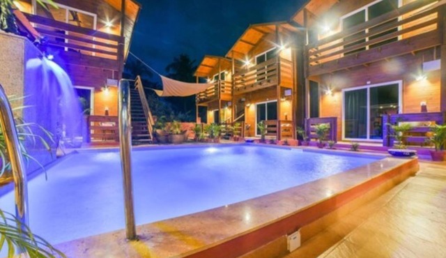 5 mins walk from the beach