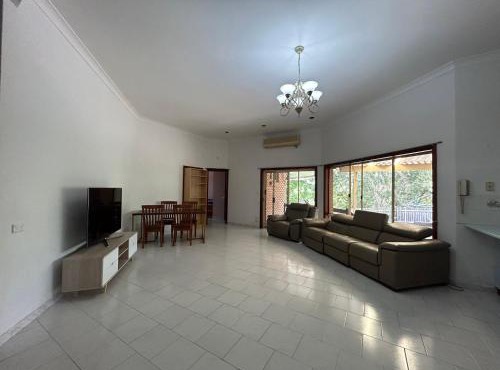 5 Warm Room