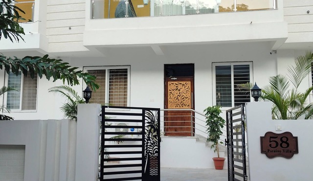 58 Paraiso Villa