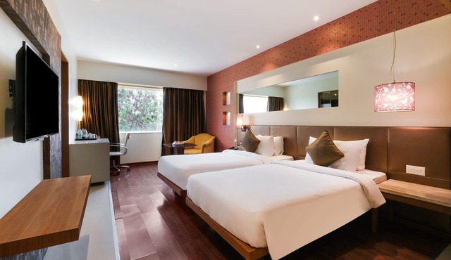 7 Apple Hotel Pimpri Pune