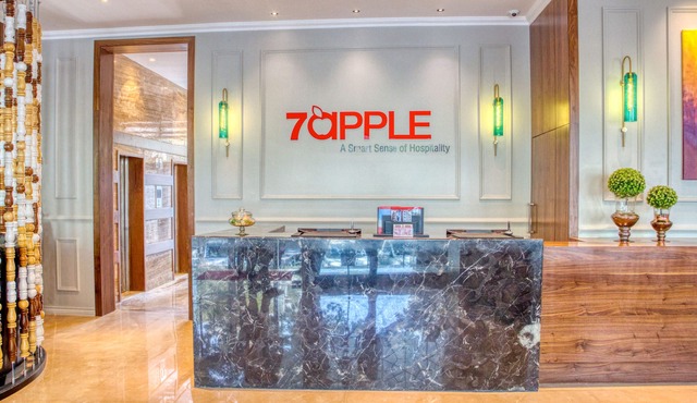 7 Apple Hotel - Viman Nagar Pune