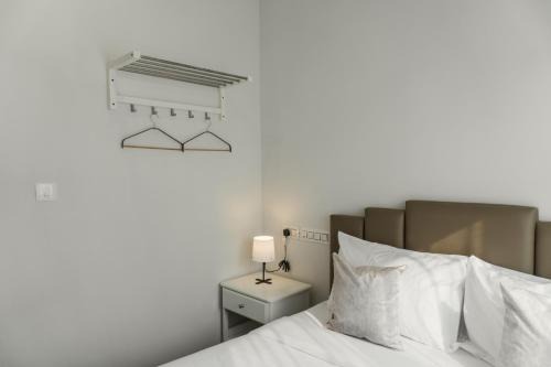 7 Suites Apart Hotel