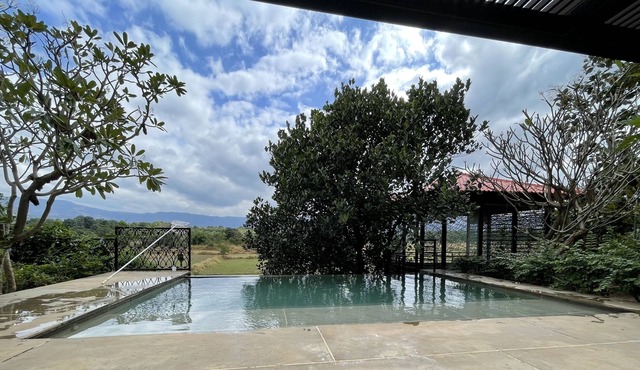 7th sky cheerful villa