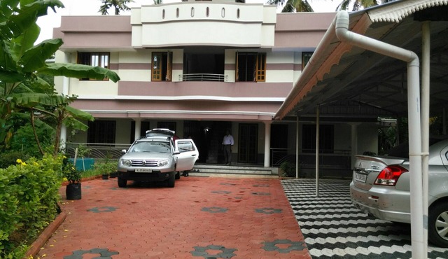 8 BHK Big house for short stay at Trivandrum
