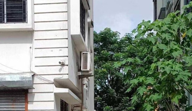9-bedroom building in fabulous Kolkata with WiFi, fitness room, AC