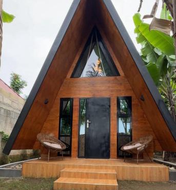 A-Frame tiny house in Arusha