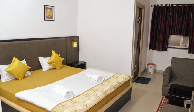 A popular 5-bedroom bed and breakfast accommodation in Bodh Gaya.