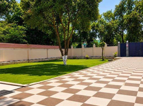 A2 Villa by JMD - Peaceful Stay Near Expo Mart