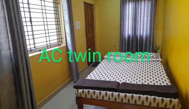 AADWIKA HOME STAY