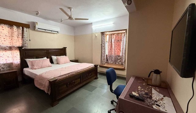 Aashvi Homes - 4BHK family friendly apartment