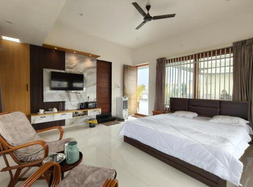 Aavasan home stay with AC