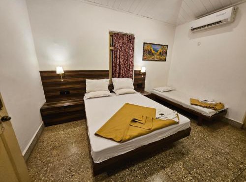 Abhiraj cottage matheran