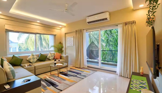 Abura -Luxurious 2 BHK -Close to Beach