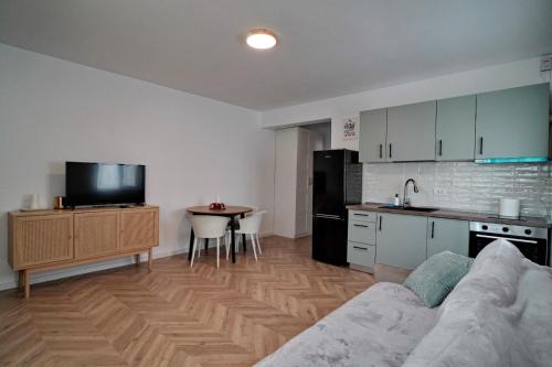 Adora Studio in Piteşti