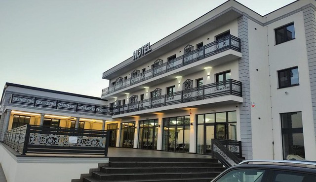 Airport Hotel