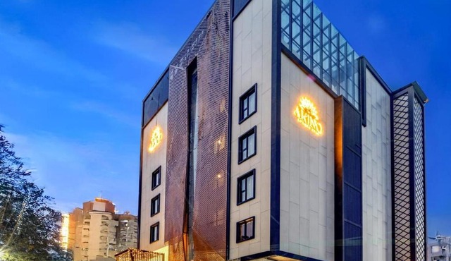 Akino Luxury