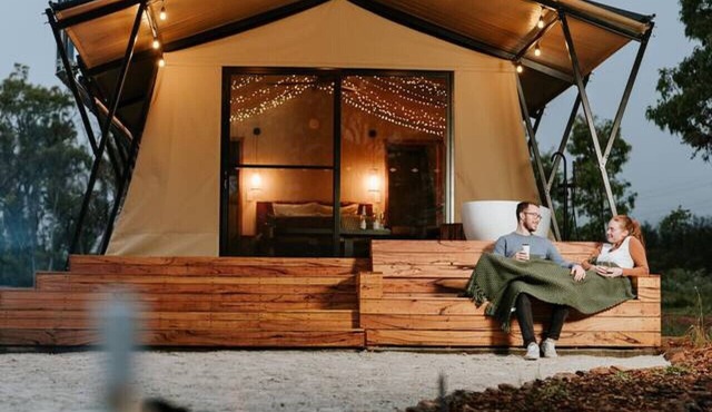 Akuna Estate - Adults Only Glamping (Kangaroo) in Running Stream