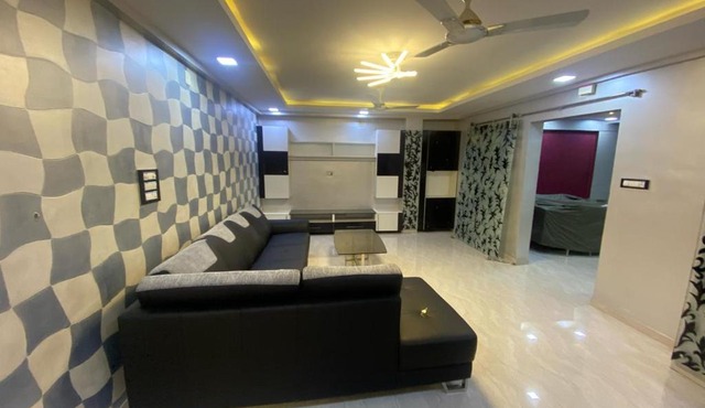 AL-MANAL 301 luxury Suite 3BHK