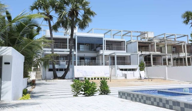 Alamparai Villa: Riverfront House W/Great Views, Full Kitchen, & Strong Wi-Fi