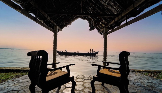 Alaya Stays by ELIVAAS Vembanad House