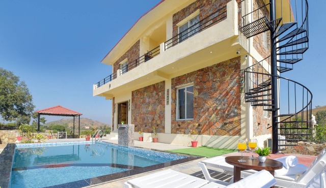 Alaya stays Colonel Retreat 3 BHK