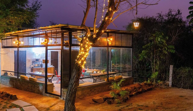 ALAYA STAYS KHADE FARMS 4BHK PetFriendly