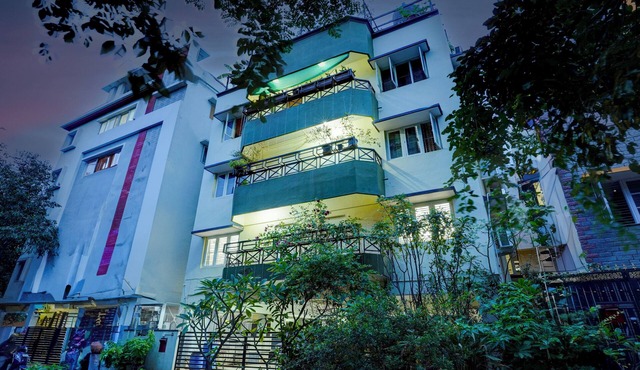 Alaya Stays Saffron Breeze 4 BHK Apt